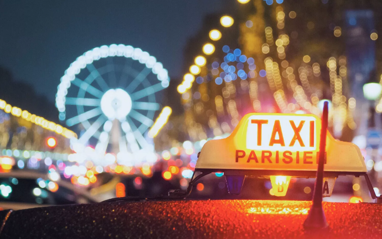 Taxi Sign in Paris