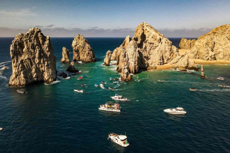 20 Activités Incontournables à Los Cabos: Aventure et Art