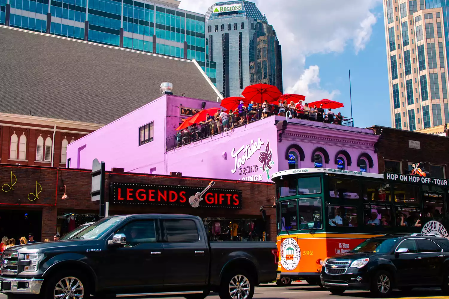 Vue de Tootsie's et d'autres lieux sur Lower Broadway