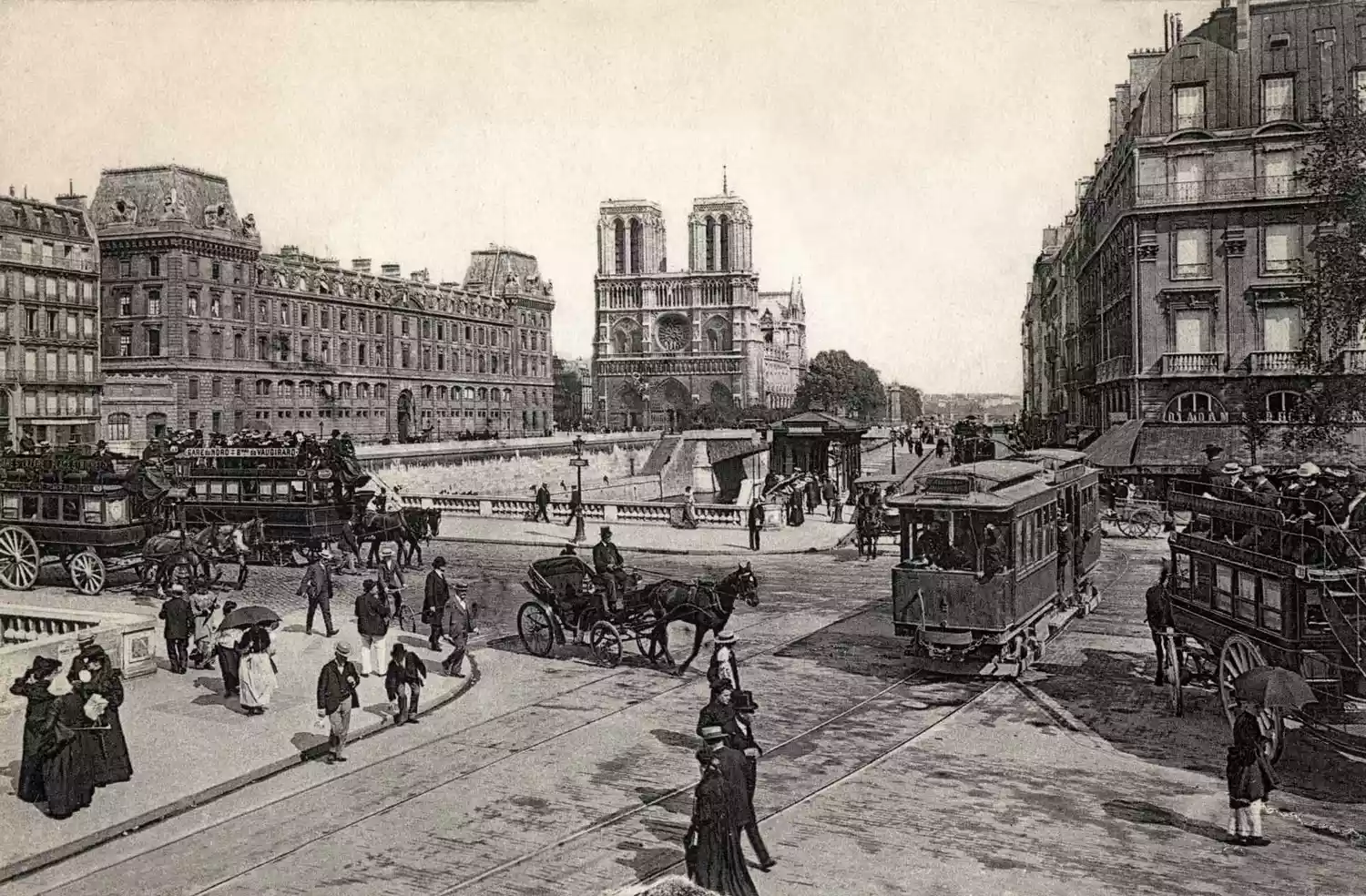 Cathédrale Notre-Dame de Paris, carte postale de 1909