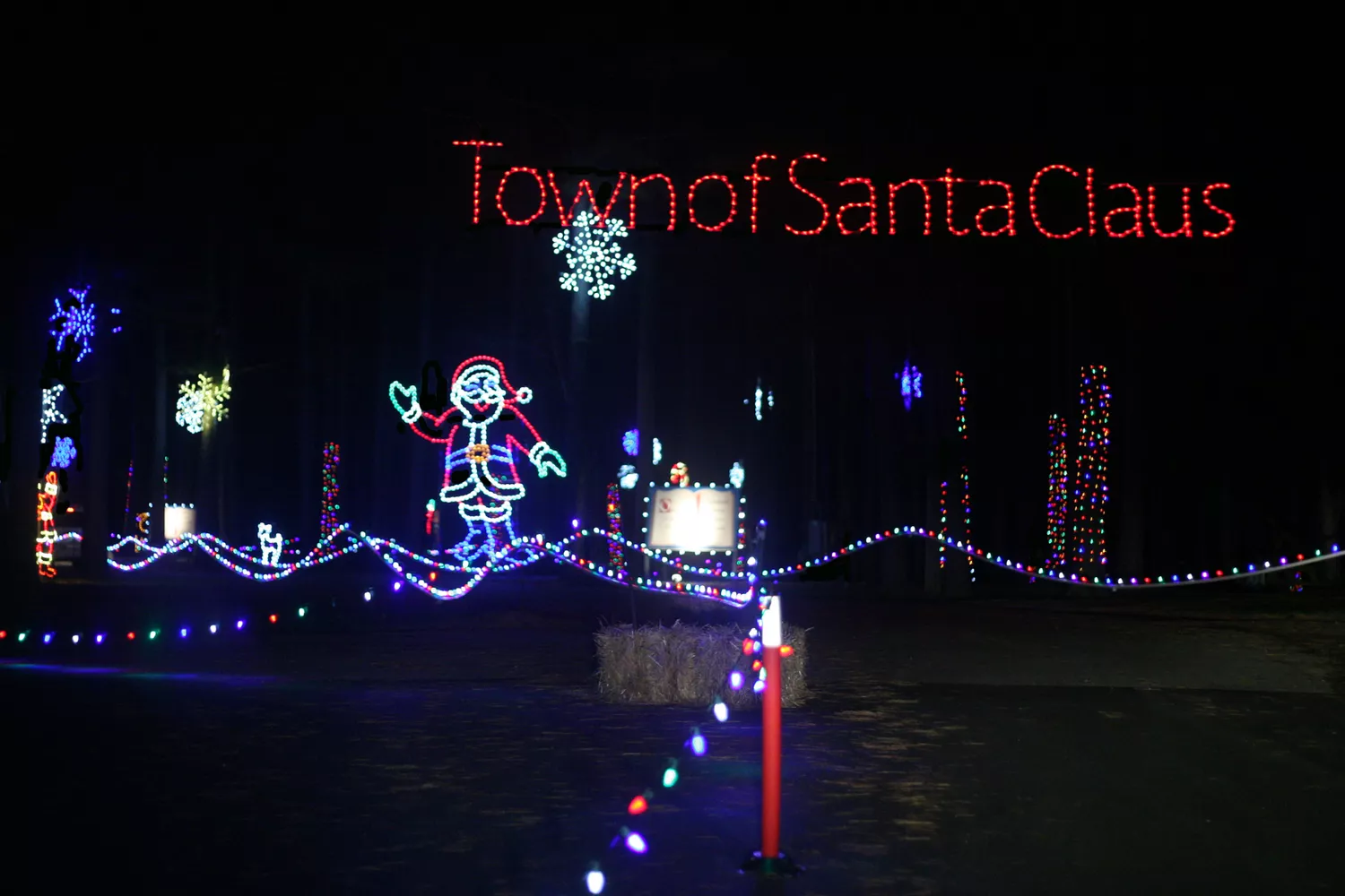 Night view of light show in Town of Santa Claus