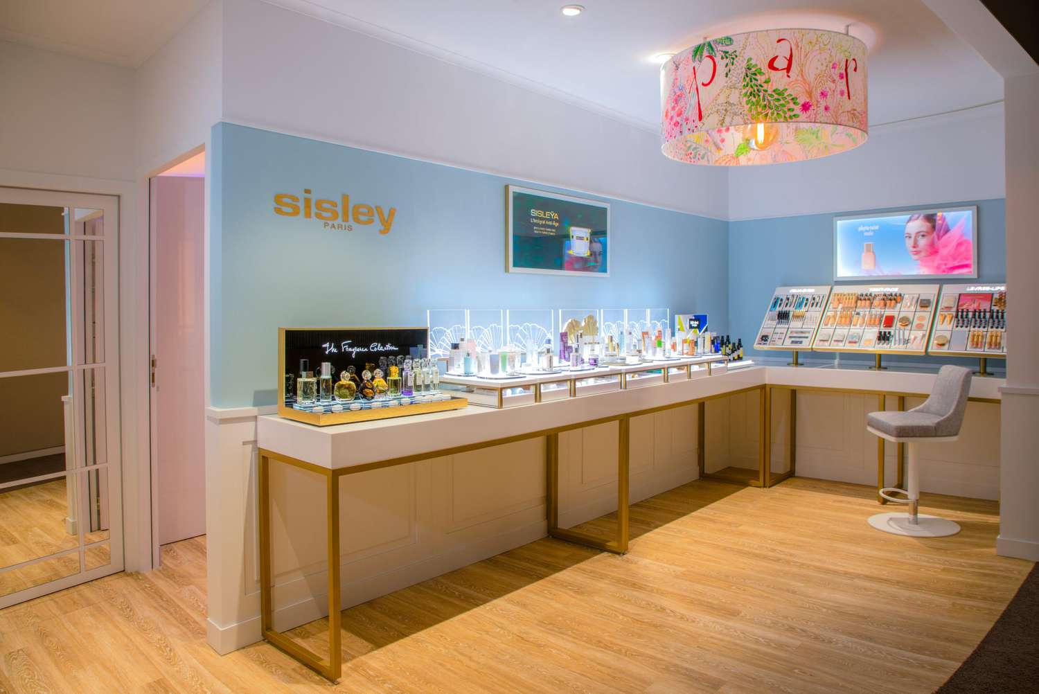 Centre de Traitement de Beauté Sisley dans le Salon La Première d'Air France.