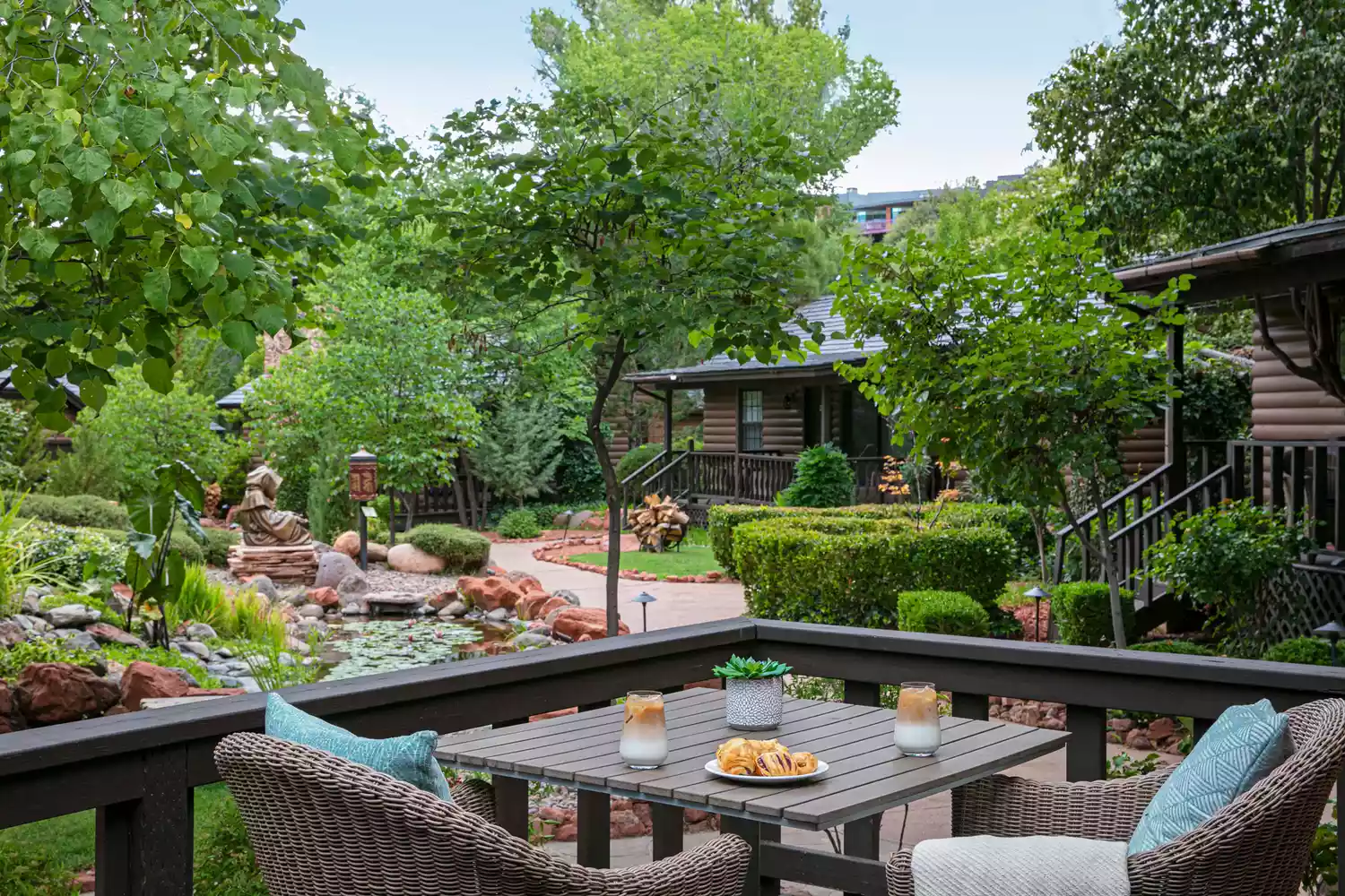 Patio de L’Auberge de Sedona