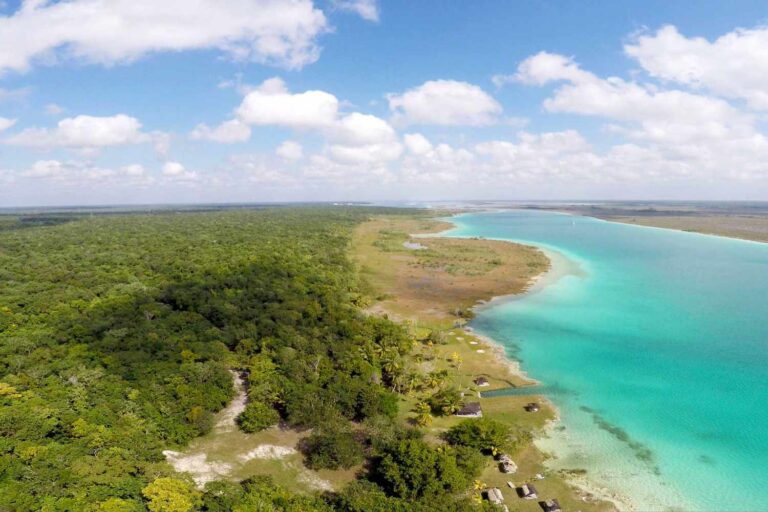 Un Nouveau Resort Sublime au Mexique sur la "Lagune des 7 Couleurs"