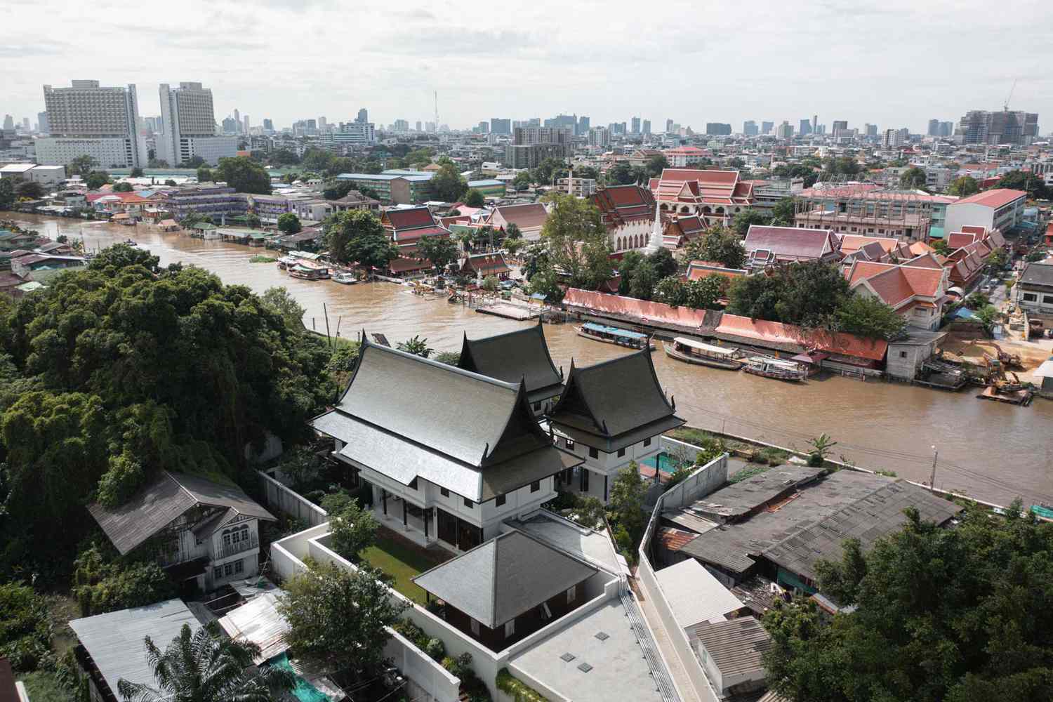 Intérieurs et extérieurs de la villa privée Siri Sala à Bangkok, Thaïlande