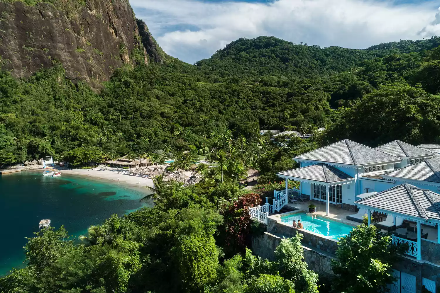 Vue aérienne de Sugar Beach, un Viceroy Resort