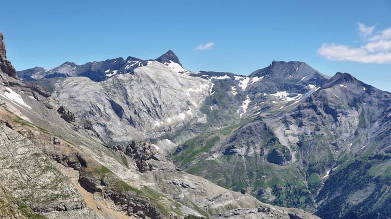 montagnes des Pyrénées