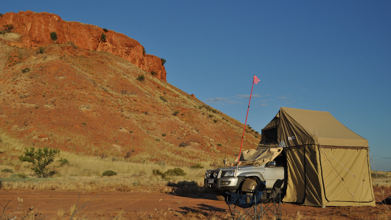 car with tent on CSR